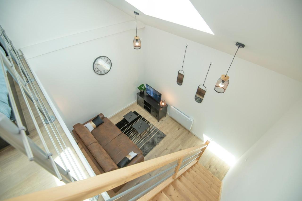 Appartement Kasa Factory - Au Calme - Tv & Wifi à Saint-Quentin  Extérieur photo