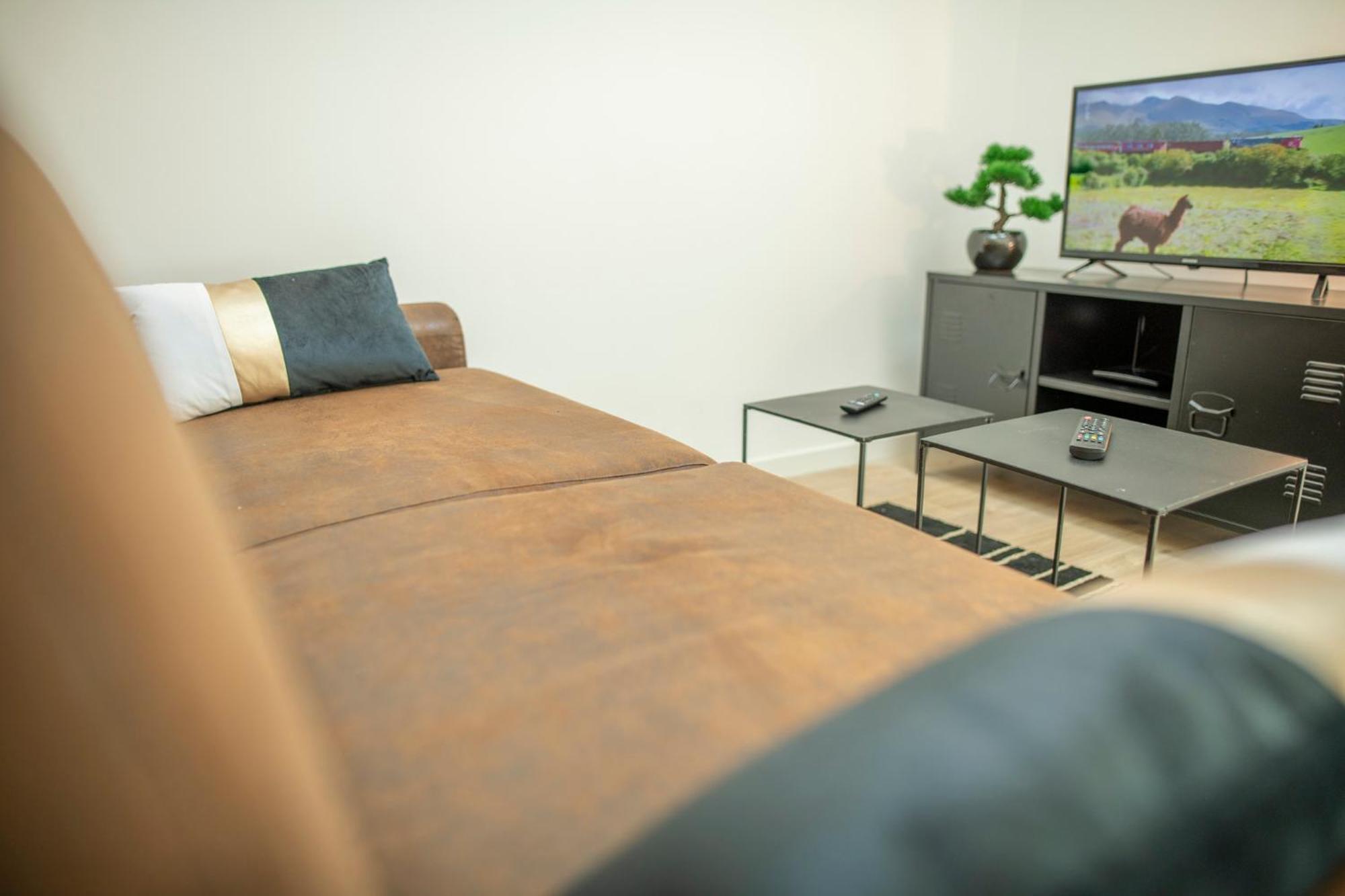 Appartement Kasa Factory - Au Calme - Tv & Wifi à Saint-Quentin  Extérieur photo